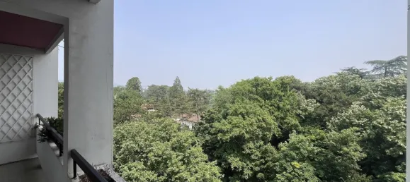 Apartamento de 5 dormitorios en Ecully, France No. 321697 13