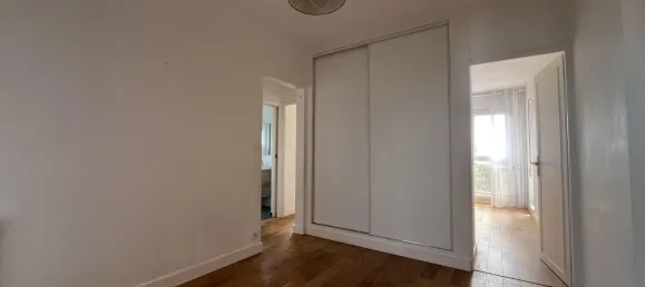 Apartamento de 5 dormitorios en Ecully, France No. 321697 7