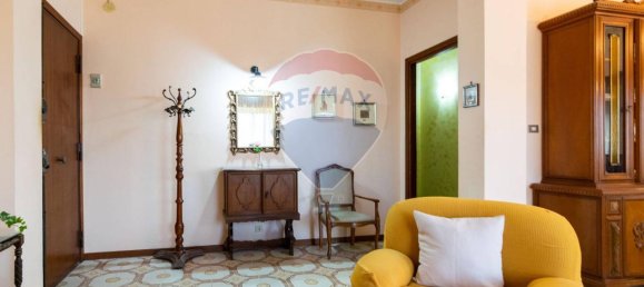 4 rooms Apartment in Catania, Italy No. 11609 26