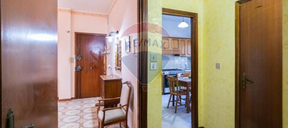4 rooms Apartment in Catania, Italy No. 11609 7