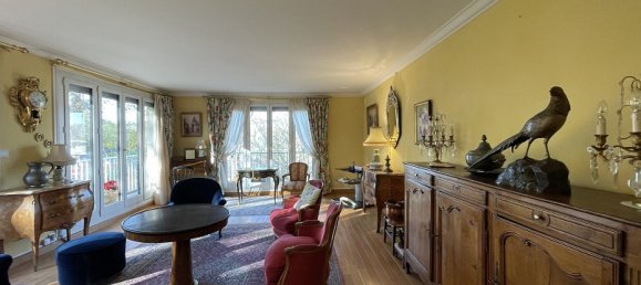 4 bedrooms Apartment in Dreux, France No. 86570 2