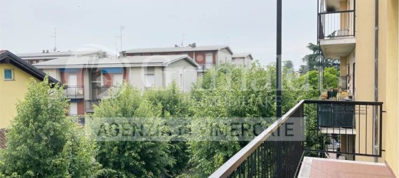 2 rooms Apartment in Vimercate, Italy No. 183240 2