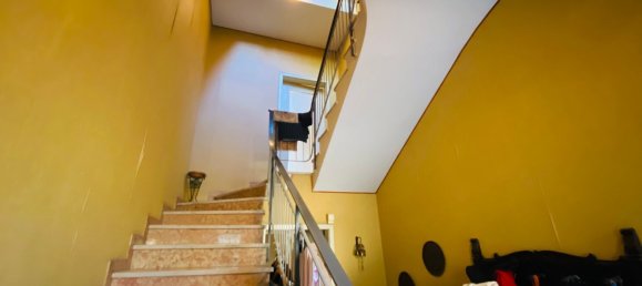 10 rooms House in Udine, Italy No. 96078 6