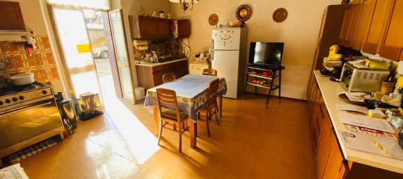 10 rooms House in Udine, Italy No. 96078 2