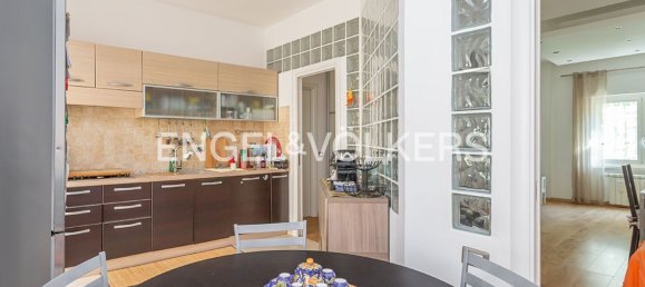 4 bedrooms Apartment in Rome, Italy No. 317175 7