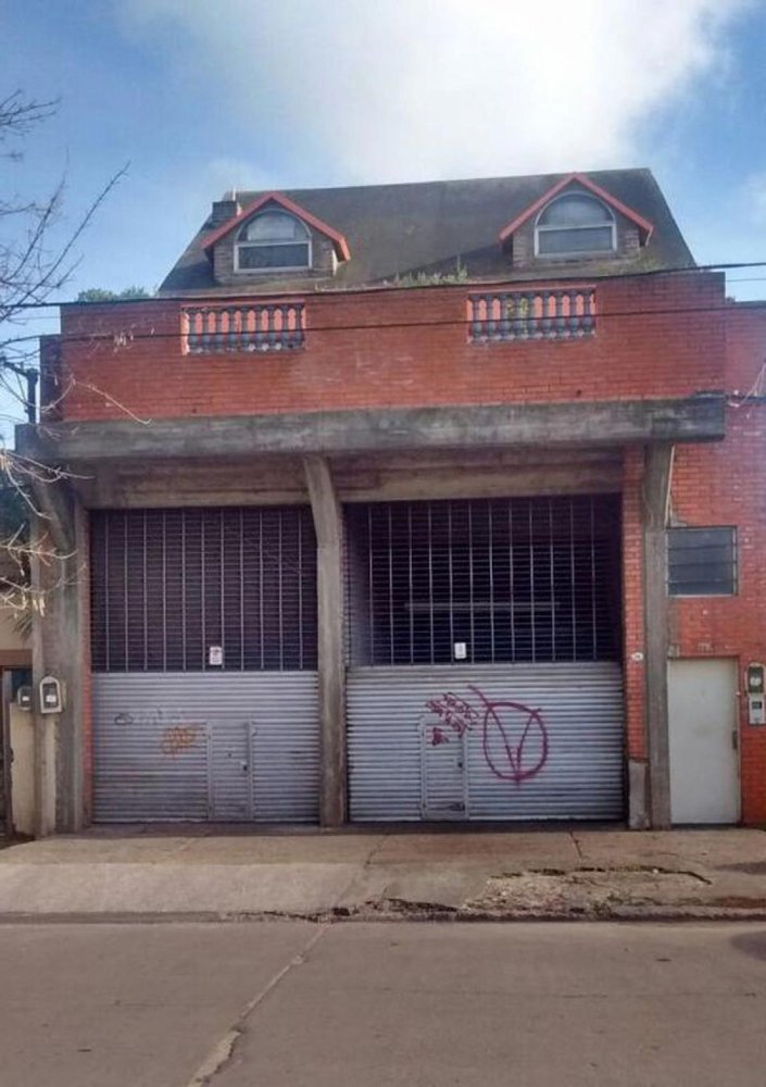 4 Schlafzimmer Gewerbliche Immobilie in San Miguel, Argentina, Nr. 28124