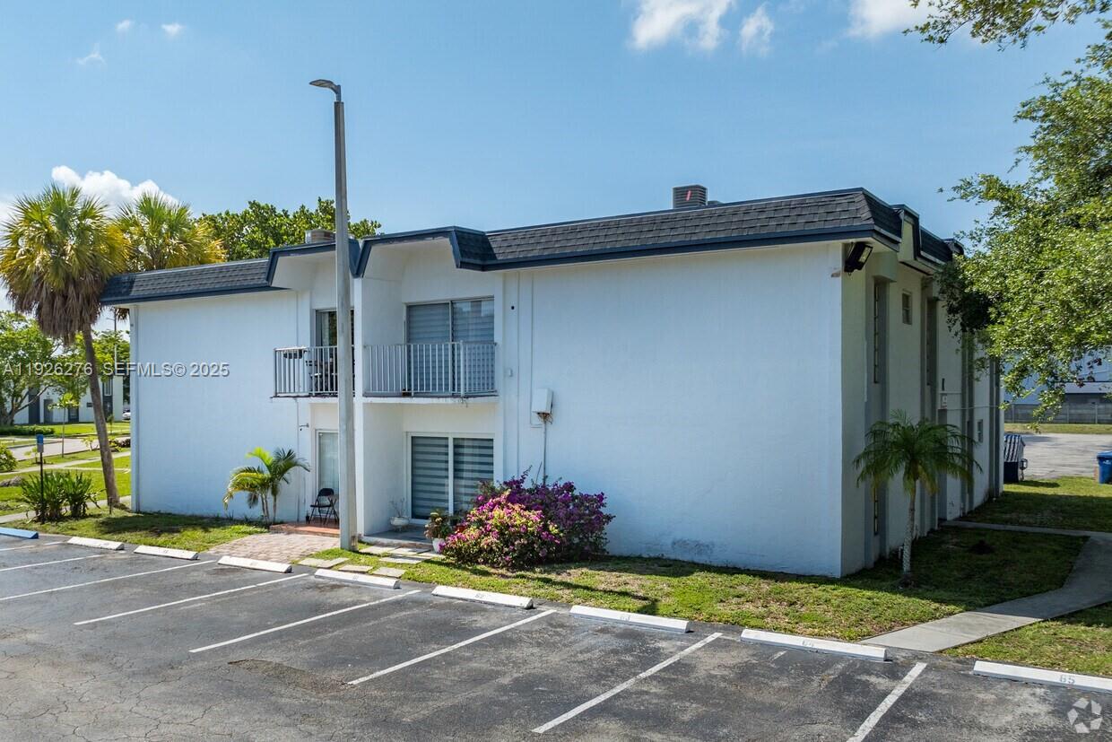 2 Schlafzimmer Gewerbliche Immobilien in Miami, USA, Nr. 614718