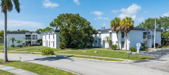 2 Schlafzimmer Gewerbliche Immobilien in Miami, USA, Nr. 614718 21