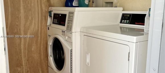 2 Schlafzimmer Gewerbliche Immobilien in Miami, USA, Nr. 614718 13