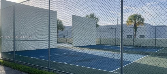 2 Schlafzimmer Gewerbliche Immobilien in Miami, USA, Nr. 614718 6