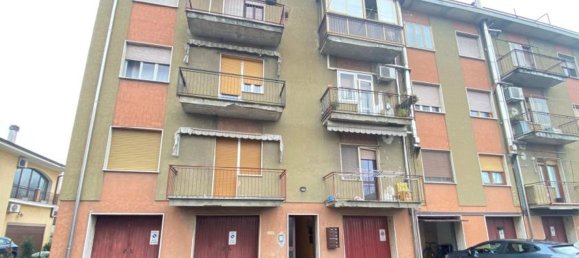 3 Schlafzimmer Wohnung in Marmirolo, Italy, Nr. 375726 2