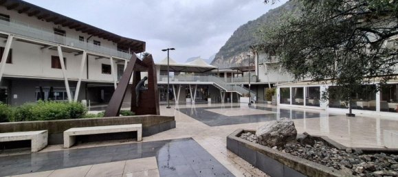 2161m² Commercial property in Arco, Italy No. 371993 8