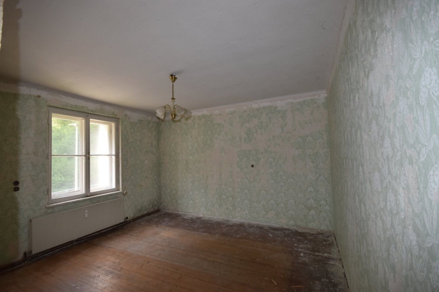 2-salle Appartement à Bruck-Murzzuschlag, Austria No. 14681