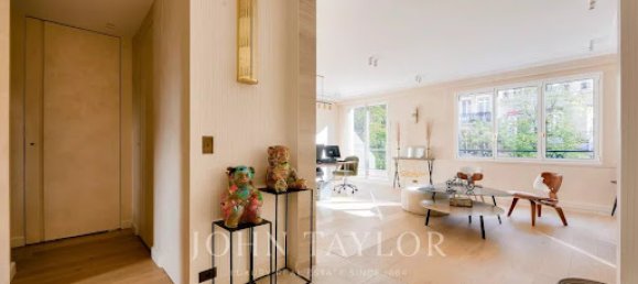 2 bedrooms Apartment in Paris, France No. 128902 5