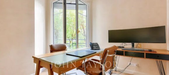 2 bedrooms Apartment in Paris, France No. 128902 7