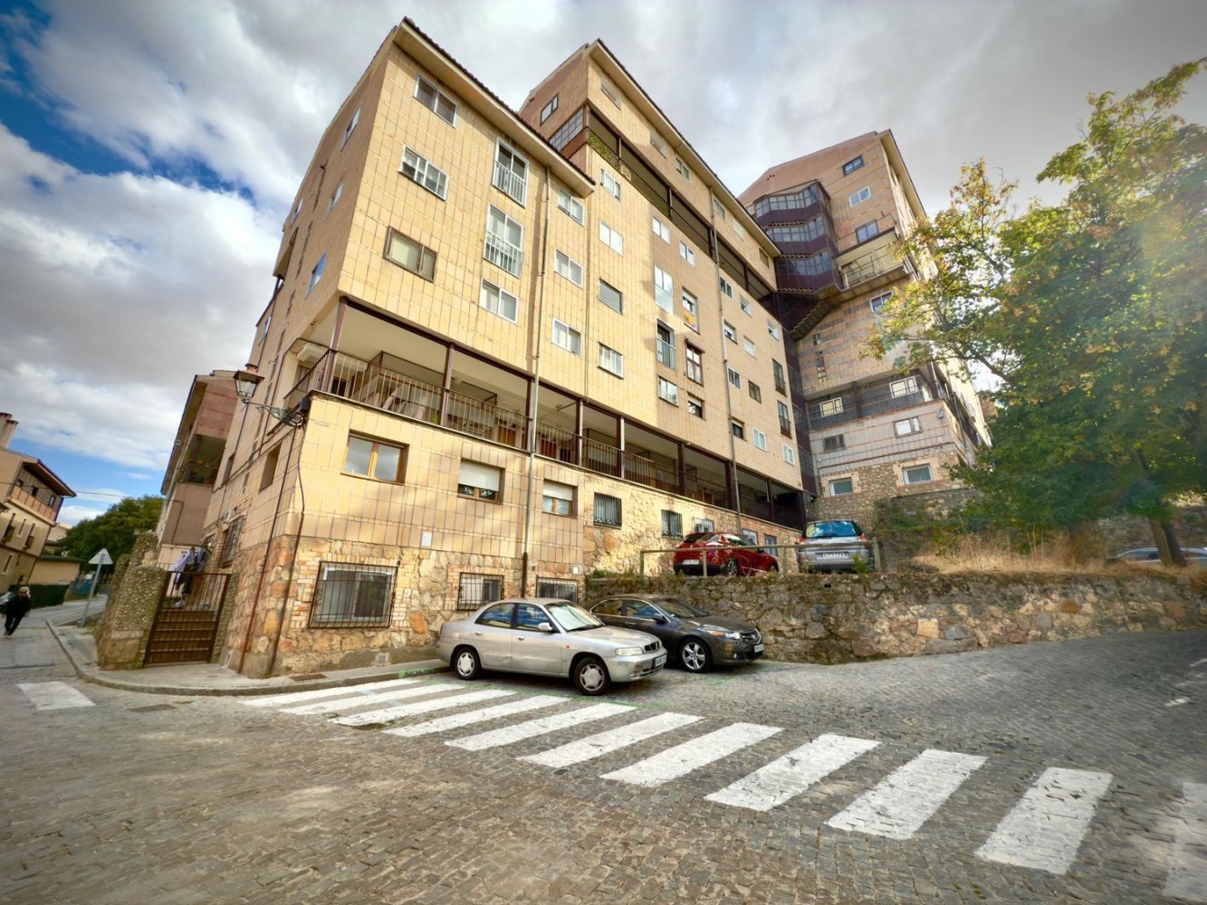 Дуплекс с 3 спальнями в Сеговия, Испания № 244599