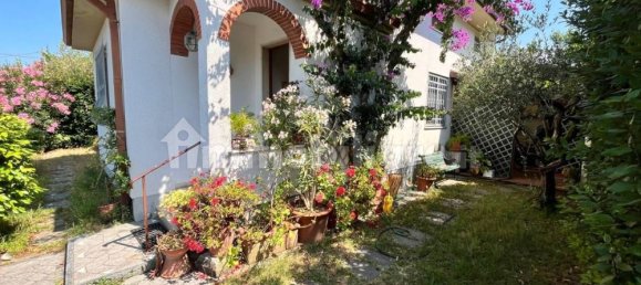 5غرفة فيلا في Forte dei Marmi, Italy رقم 298184 2