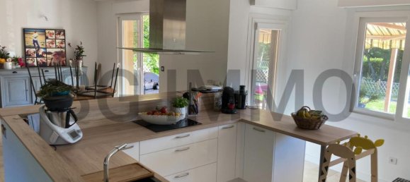 4 غرف نوم منزل في Pont-l'Eveque, France رقم 198057 10