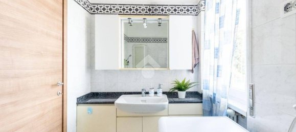 2 bedrooms Apartment in Missaglia, Italy No. 312160 11