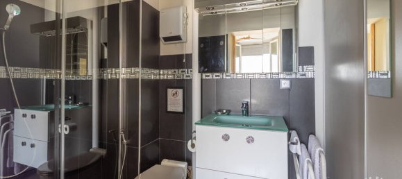 Квартира с 2 спальнями в Тулон, Франция № 350759 9