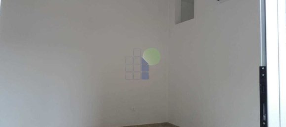 2غرفة مستودع في Livorno, Italy رقم 136682 2