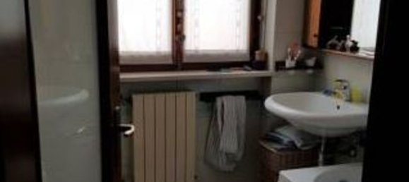 Квартира с 3 комнатами в Виджевано, Италия № 110211 12