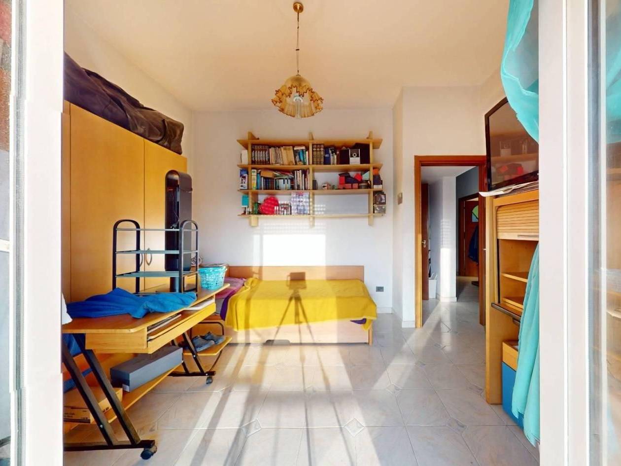 4 rooms Apartment in San Giorgio a Cremano, Italy No. 17732