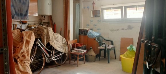 4 bedrooms Apartment in Cento, Italy No. 343104 13