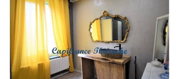 3 bedrooms House in Beaume, France No. 212039 7