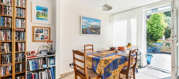 4 bedrooms House in London, United Kingdom No. 7706 3