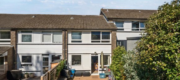 4 bedrooms House in London, United Kingdom No. 7706 11