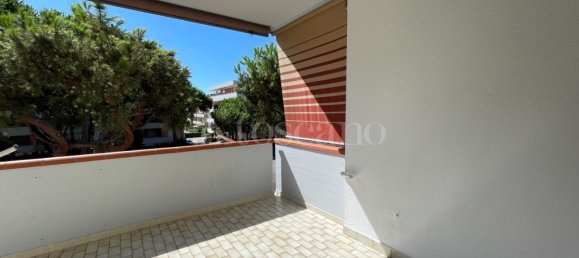 Villa de 2 habitaciónes en Martinsicuro, Italy No. 373108 12