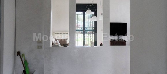 4 bedrooms Villa in Caserta, Italy No. 111592 11