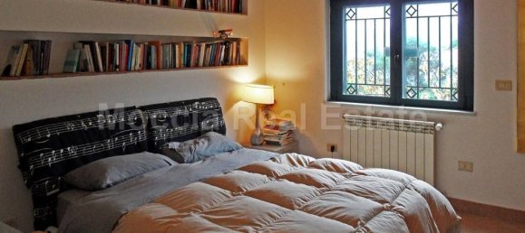 4 bedrooms Villa in Caserta, Italy No. 111592 7