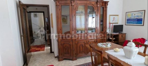 3 bedrooms Villa in Chiari, Italy No. 279669 5