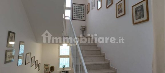 3 bedrooms Villa in Chiari, Italy No. 279669 4