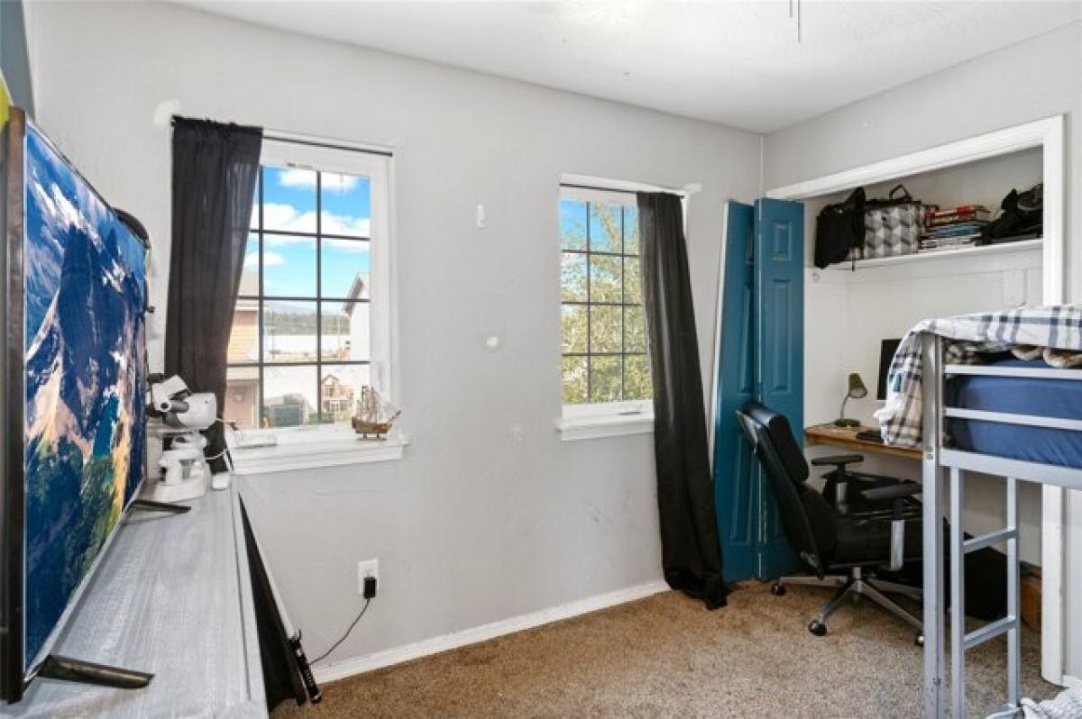 3 bedrooms House in Columbia Falls, USA No. 402606