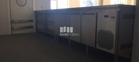  عقار تجاري في Esposende, Portugal 305متر مربع رقم 66745 29