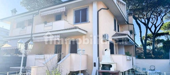 4 chambres Villa à Rome, Italy No. 76508 2