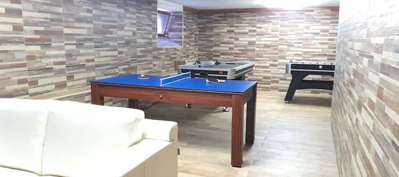 Квартира с 4 комнатами в Авеллино, Италия № 227631 20