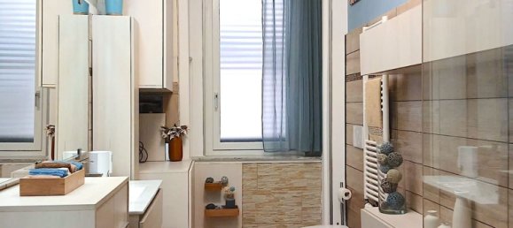 Квартира с 4 комнатами в Авеллино, Италия № 227631 17