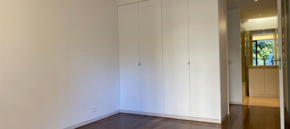 3 bedrooms Apartment in Porto, Portugal No. 132221 7
