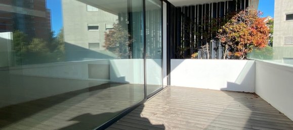 3 bedrooms Apartment in Porto, Portugal No. 132221 17