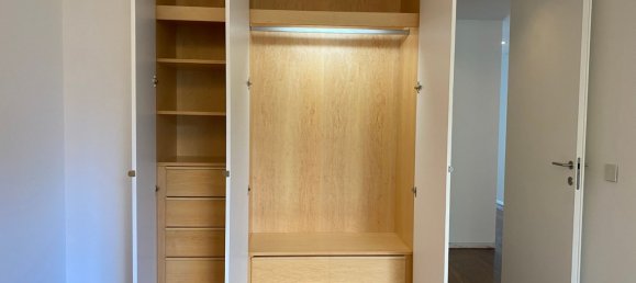 3 bedrooms Apartment in Porto, Portugal No. 132221 21