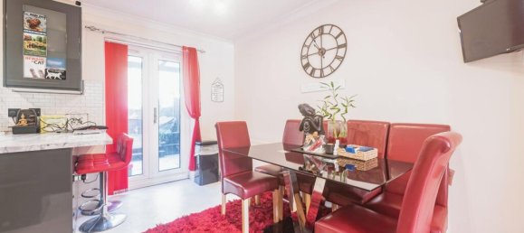 4 bedrooms Townhouse in Basingstoke, United Kingdom No. 10646 4