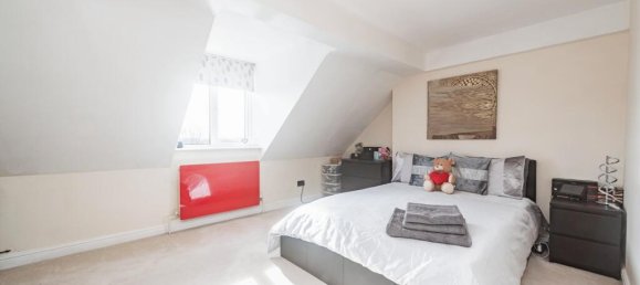 4 bedrooms Townhouse in Basingstoke, United Kingdom No. 10646 46