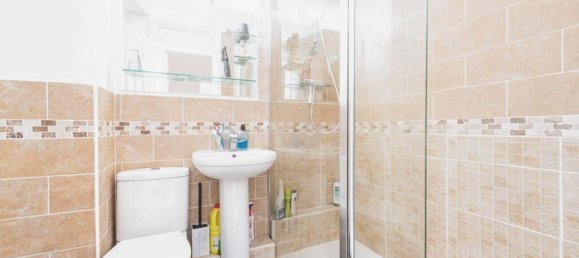 4 bedrooms Townhouse in Basingstoke, United Kingdom No. 10646 70