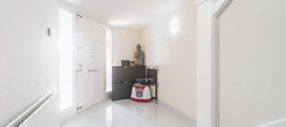 4 bedrooms Townhouse in Basingstoke, United Kingdom No. 10646 63