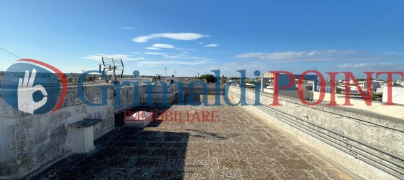 Квартира с 5 комнатами в Melendugno, Италия № 54365 15