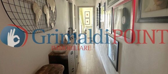 Квартира с 5 комнатами в Melendugno, Италия № 54365 26